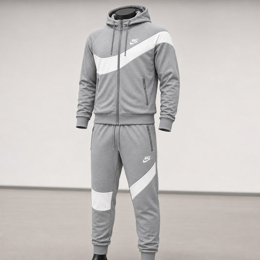 Chándal Dos Piezas Nike : Chaqueta con cremallera más pantalón